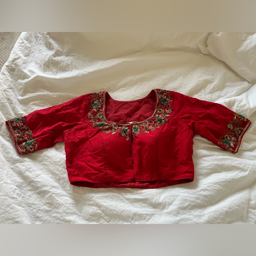 New designer heavy embroidered Indian Pakistani padded blouse for Sari & lehenga - Picture 4 of 10